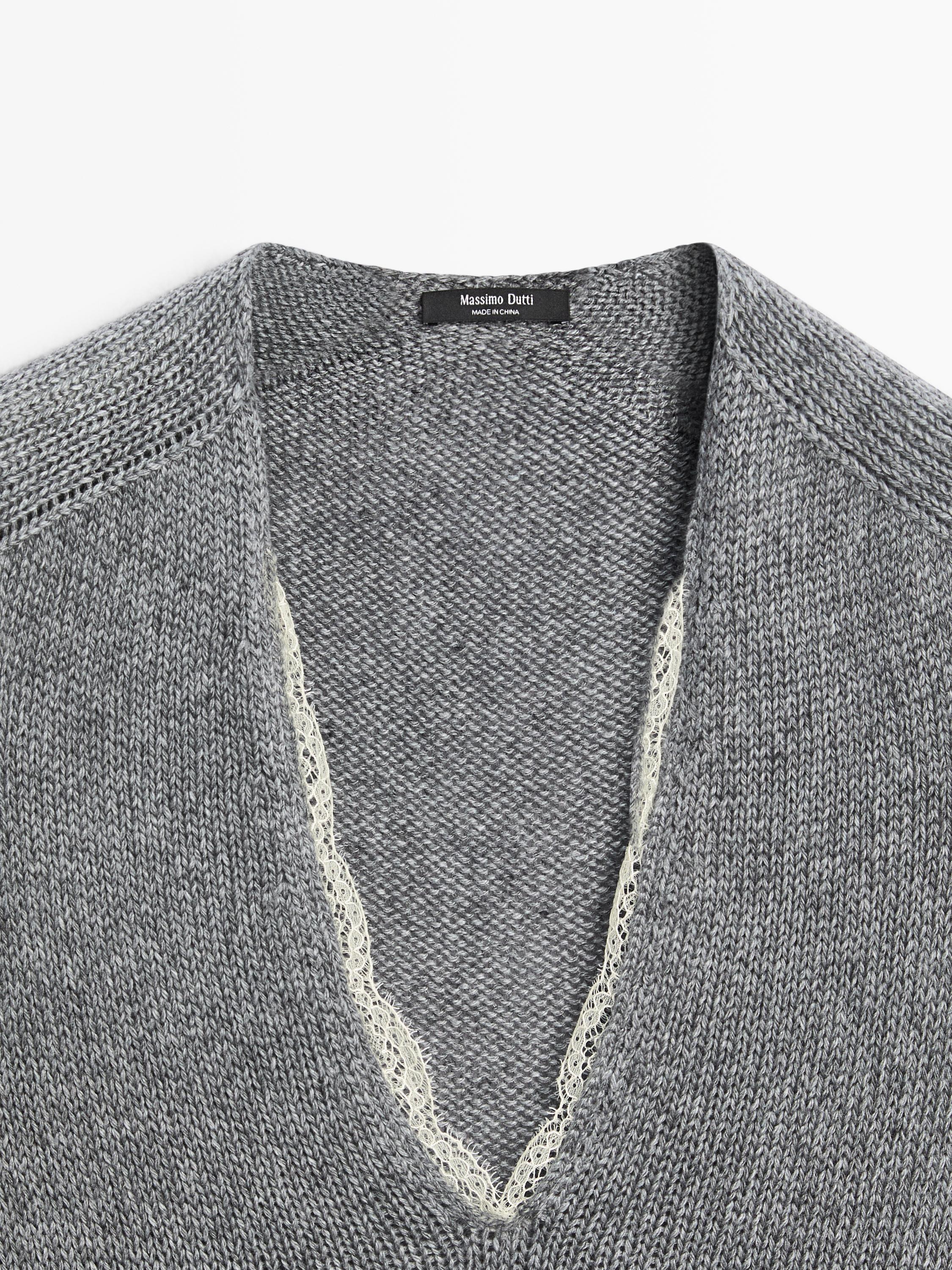 Short sleeve knit sweater with lace